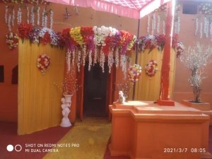 राजफेमली स्थित रूख्खड़ बाबा का दरबार सजकर तैयार है।