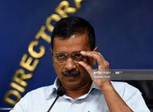 कोराेना का नया स्ट्रेन ब्रिटेन में, भारत की बढ़ी टेंशन, मुख्यमंत्री केजरीवाल ने कहा- फ्लाइट रद्द करे मोदी सरकार