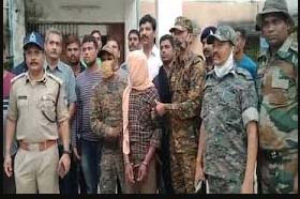 12 लाख का इनामी नक्सली कवर्धा में गिरफ्तार, हिरासत में नक्सली ने किया बड़ा खुलासा