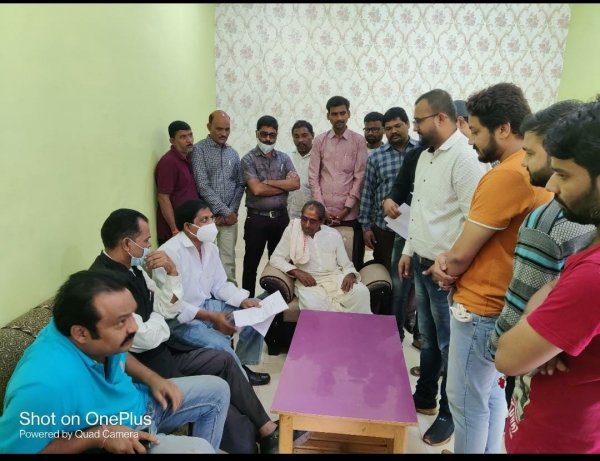 युवा मोर्चा अध्यक्ष पद को लेकर मचा घमासान,कार्यकर्त्ताओं ने सभी नामों को शामिल करने की रखी मांग