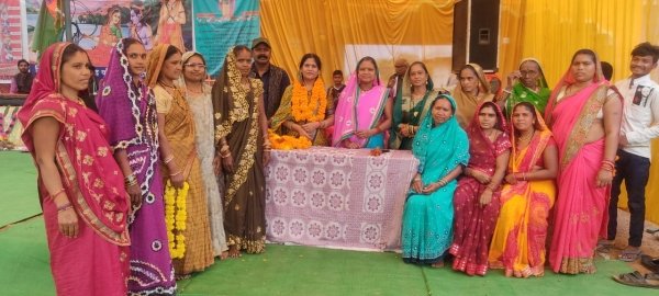गुहा जयंती में शामिल हुईं विधायक