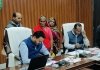 पुलिया निर्माण, खड़ी फसल चोरी की जांच,महतारी वंदना राशि दिलाने मांग को लेकर कलेक्टर को सौंपा ज्ञापन
