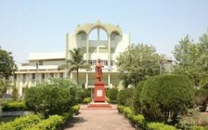 छत्तीसगढ़ : पंडित रविशंकर शुक्ला विश्वविद्यालय ने 15 अप्रैल तक महाविद्यालय संबंधित सारी परीक्षाओं को स्थगित किया