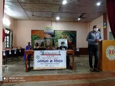 बीईओ,बीआरसी ने दिया अंगना में शिक्षा का प्रशिक्षण