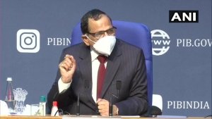 कोरोना की टेंशन: ब्रिटेन में मिले नए स्ट्रेन से दुनिया में मचा हड़कंप, भारत ने दिया यह जवाब