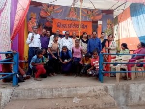 भेड़ीकला संकुल खेल में बोईरडीह एवम् परेवाडीह चैम्पियन 
