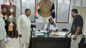 नौकरी लगाने के नाम पर धोखा कर 20 लाख हडप कर लिया