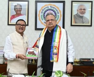 गौ सेवा में तत्पर मनोहर गौशाला की विधानसभा अध्यक्ष डॉ. रमन ने की सराहना