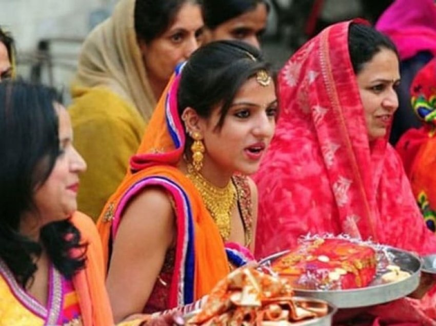 भगवान भोलेनाथ को पाने माता पार्वती ने की थी हरतालिका तीज की पूजा